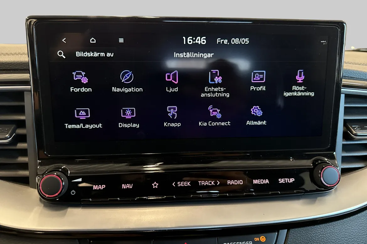 picture of a car