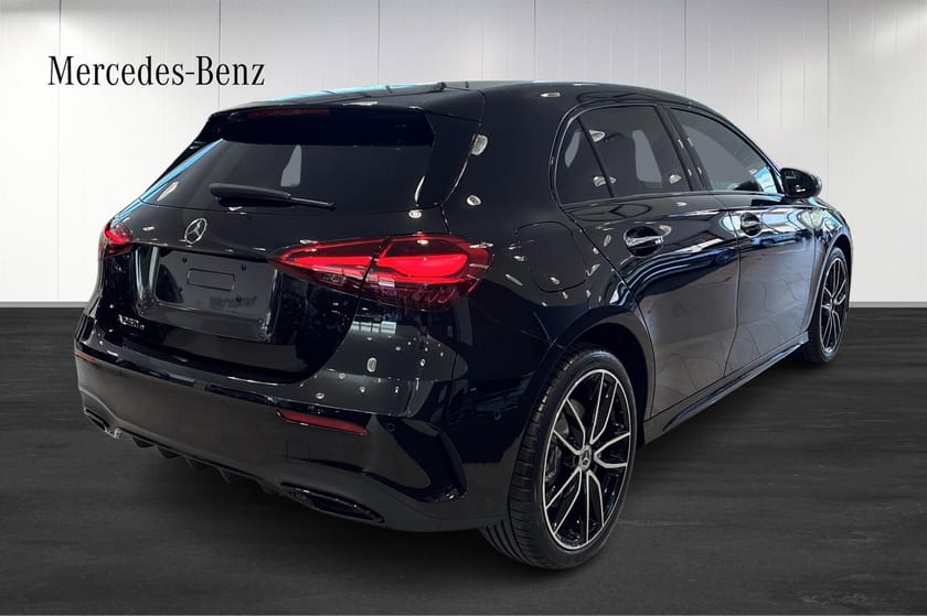 Bild 3 av Mercedes-Benz A 250 e HALVKOMBI AMG ADVANCED EDITION