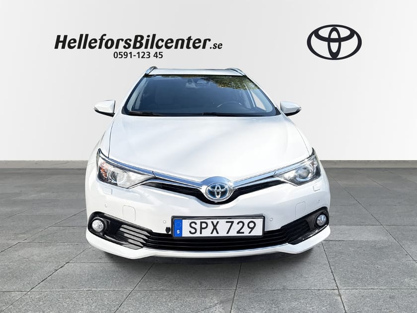 Bild 5 av Toyota Auris Touring Sports Hybrid TS Intense edt P-sensorer Motorv Vhjul