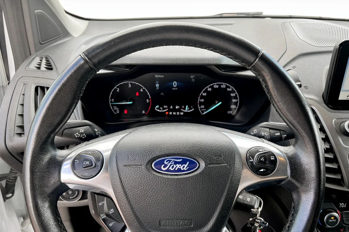 Ford Transit Connect 210 LWB