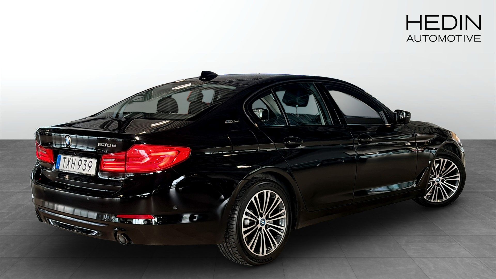 BMW 530 e IPERFORMANCE 2019, bild 2/10
