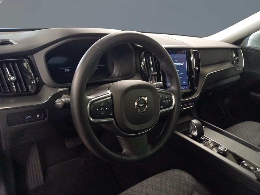 Bild 3 av Volvo XC60 T6 AWD Core Special Edition//Adaptiv Farthållare//