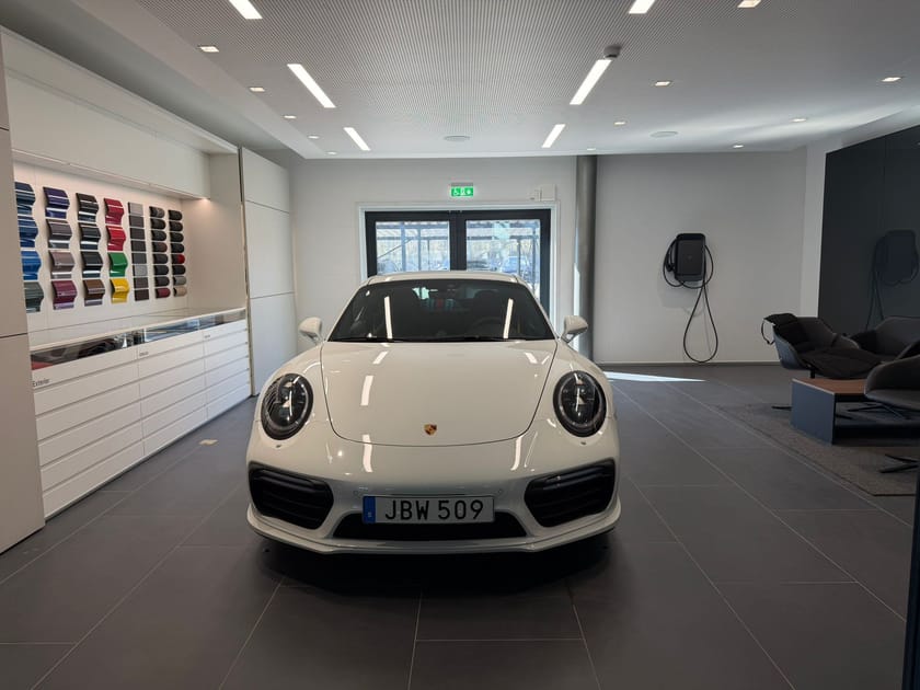 Bild 2 av Porsche 911 Turbo S inkl Approved