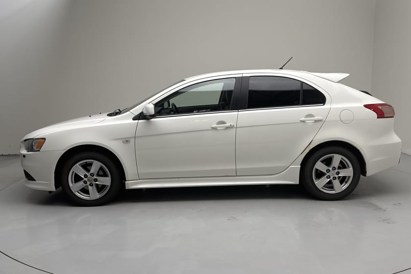 Bild 2 av Mitsubishi Lancer Sportback 1.8 FFV (140hk)