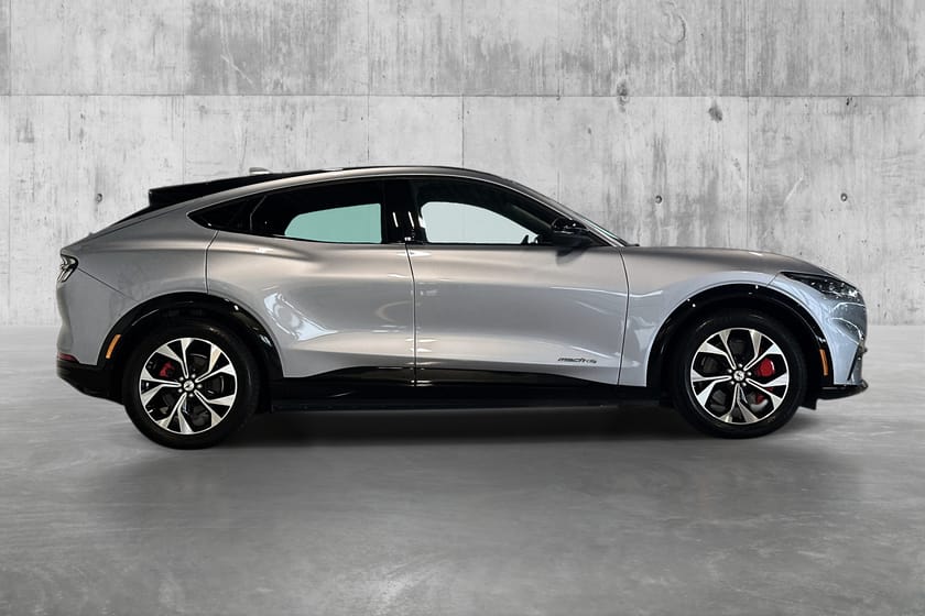 Bilde 4 av Ford Mustang Mach-E Standard Range AWD SR Skinn ACC Navi Kamera BLIS DAB Serviceavtale