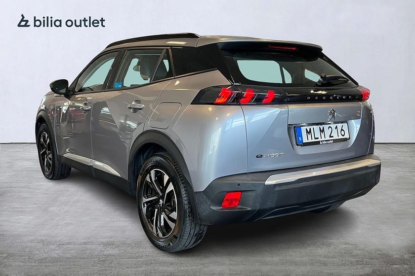 Bild 4 av Peugeot e-2008 Allure 50 kWh 136hk / Kamera CarPlay Keyless