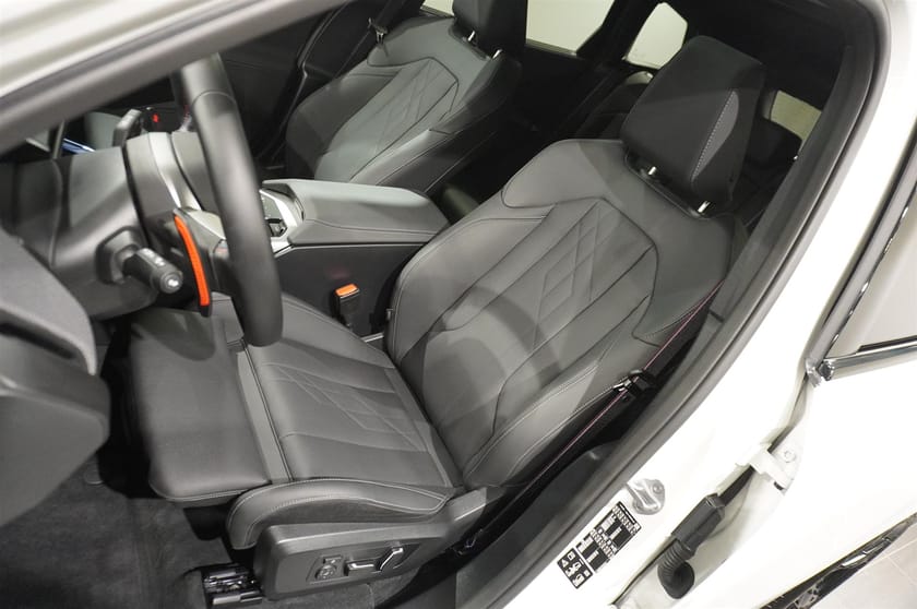 Bild 5 av BMW X3 M50 xDrive Innovation Edition H K Panorama Drag 21