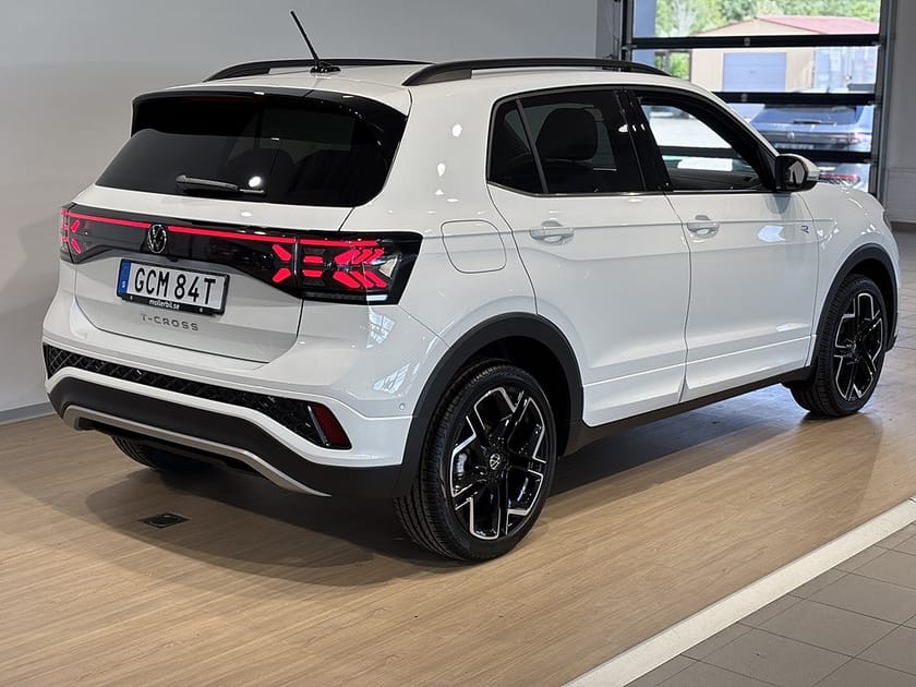 Bild 4 av Volkswagen T-Cross R-LINE 1.0 TSI 115 HK DSG7