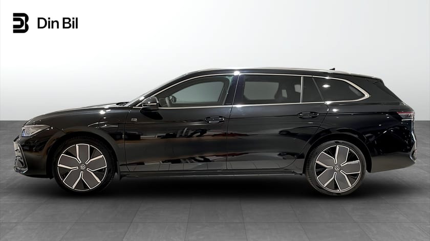 Bild 2 av Volkswagen Passat Variant eHybrid 272 DSG6 R-LINE