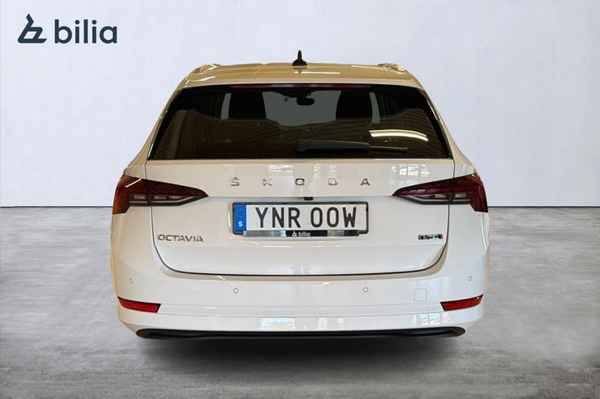 Bild 3 av Škoda Octavia Kombi VIA COMBI STYLE 1,0 TSI M-HEV 110 HK /DRAG/VÄRMARE