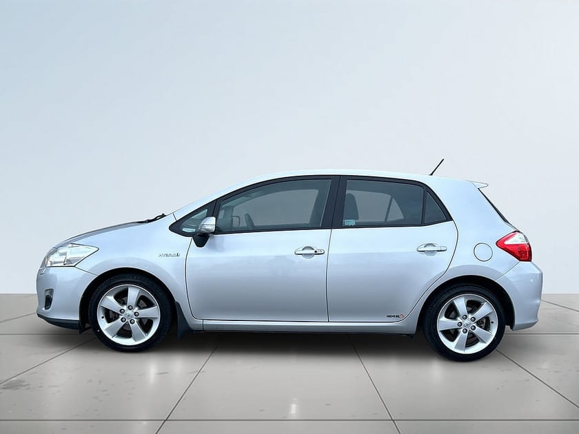 Bild 4 av Toyota Auris Hybrid e-CVT MoK-Värm/S&V-Hjul/Kedja/Låg förbru.