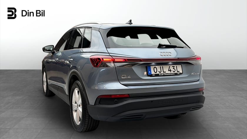 Bild 3 av Audi Q4 40 e-tron 204HK Cockpit / Carplay
