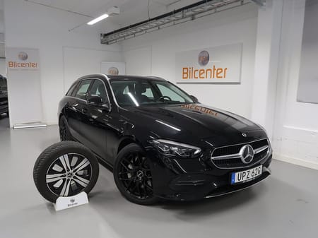 Mercedes-Benz C 300 T e *Long Range* V-Däck ingår Focal-Drag-Kamera-Ada