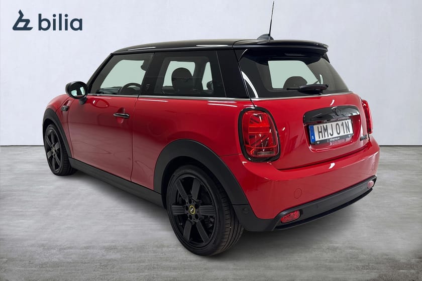 Bild 2 av MINI Cooper SE / Maximise / Panorama / HarmanK / HUD / Läder / Navi