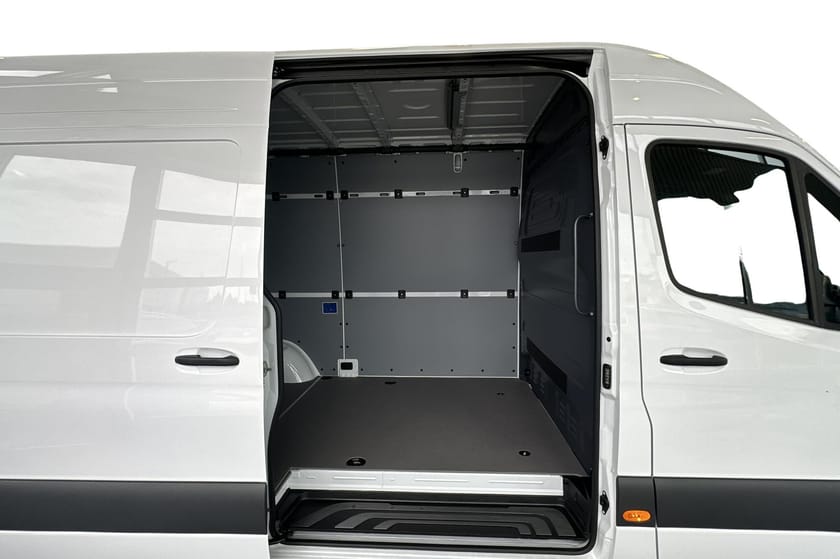 Bild 5 av Mercedes-Benz Sprinter 317 CDI RWD Panel Van