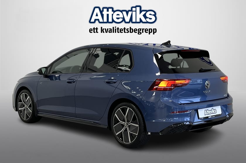 Bild 3 av Volkswagen Golf R-Line eTSI 150hk DSG