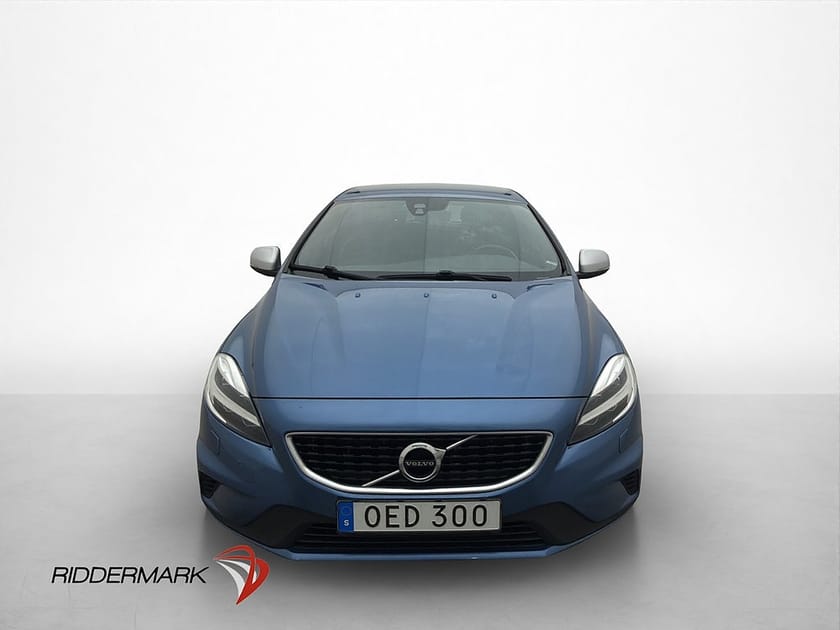 Bild 2 av Volvo V40 D2 R-Design M-Värmare Farthållare Dragkrok