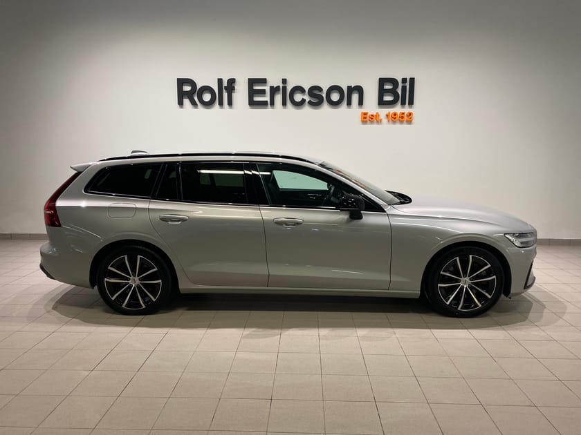 Bild 3 av Volvo V60 T6 Plus Dark Edition