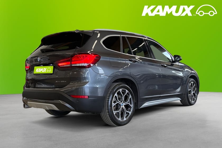 Bild 4 av BMW X1 xDrive25e xLine 220 hk Navi HuD Värmare PDC Rattvärme