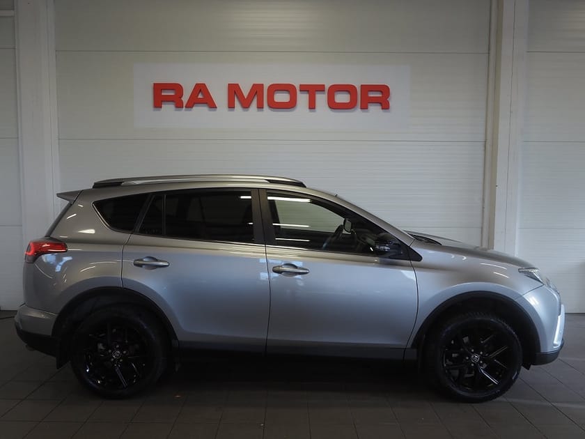 Bild 4 av Toyota RAV4 2.0 Dual VVT-i AWD S X-Edition Drag Navi Kamera M-Värm