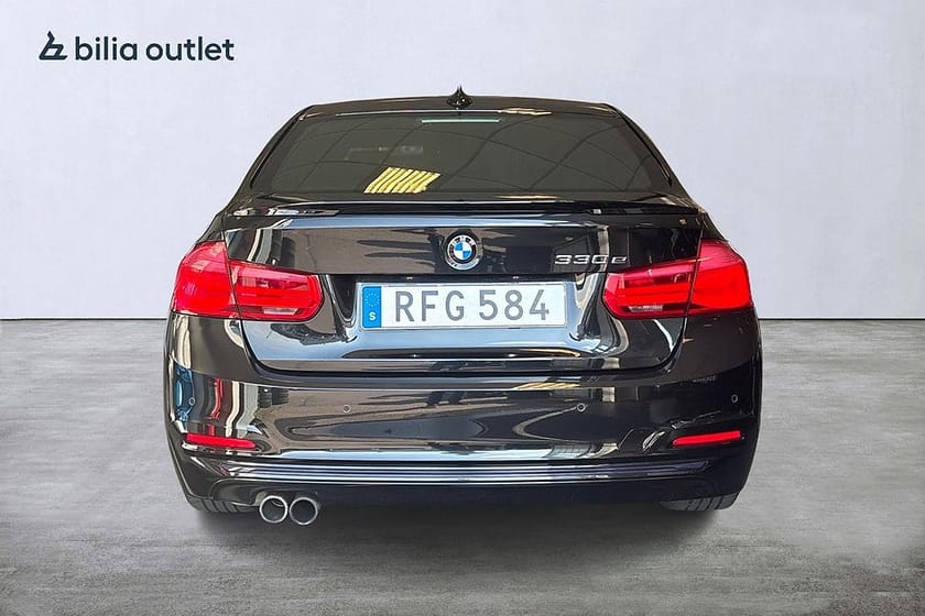 Bild 5 av BMW 330e Sedan Sport line 252hk Läder Navi Adp.farth
