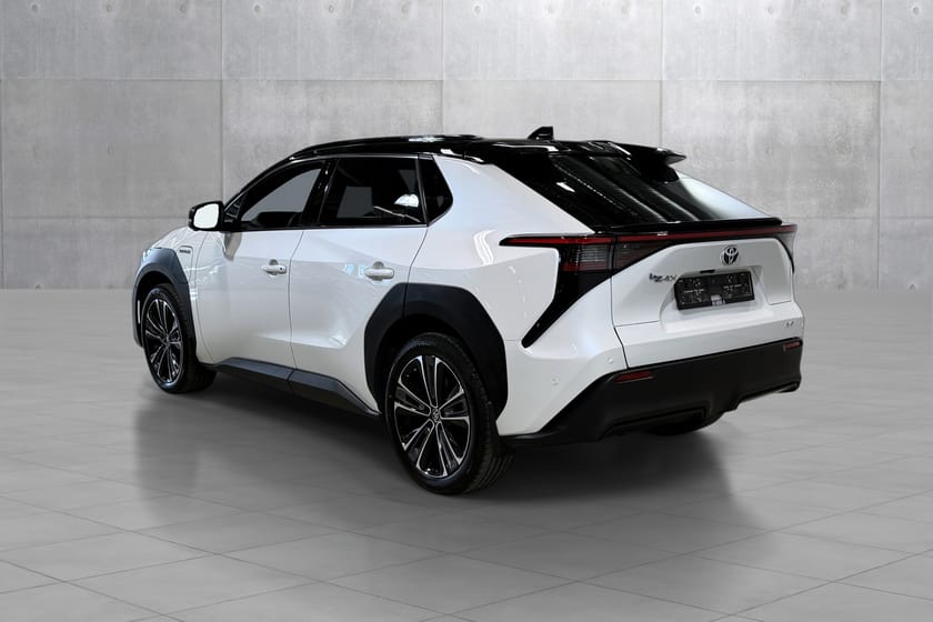 Bilde 4 av Toyota bZ4X AWD Executive Bi-Tone