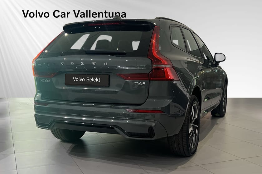 Bild 5 av Volvo XC60 T6 Plus Dark Nordic Edition