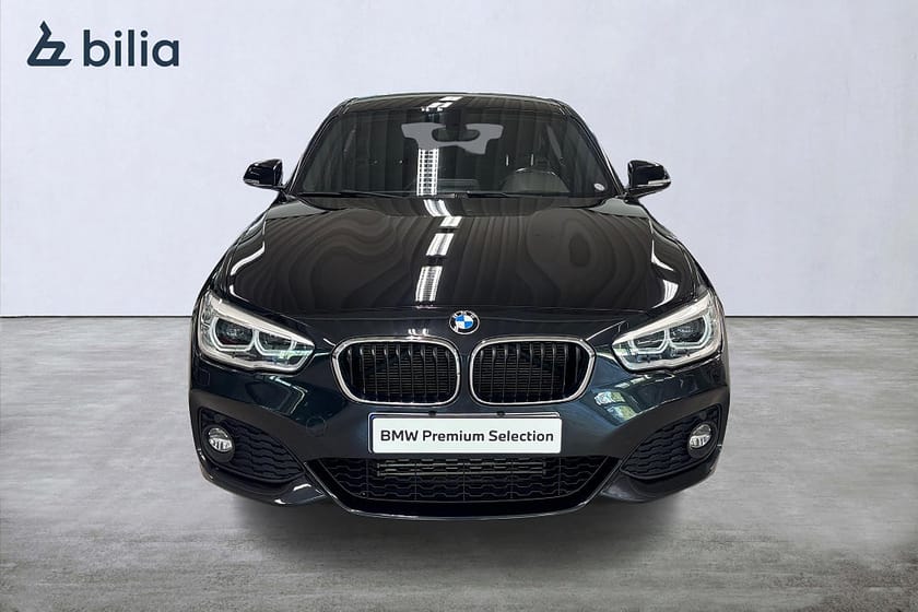 Bild 5 av BMW 118d xDrive M-Sport | Tygklädsel | PDC bak | Bluetooth