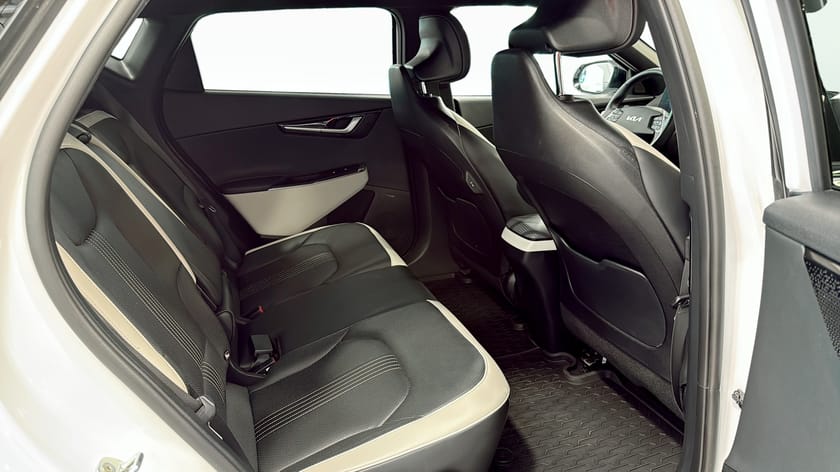 Bild 5 av Kia EV6 GT LINE AWD SOLLUCKA 3,95% RÄNTEKAMPANJ