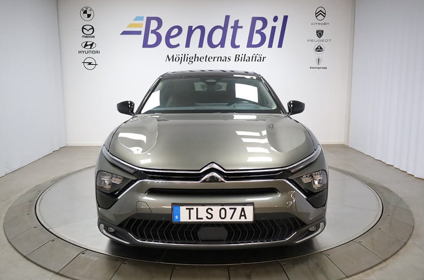 Bild 2 av Citroën C5 X PLUG-IN-HYBRID Shine Plug-in Hybrid 225Hk / Dragkrok / Nyservad