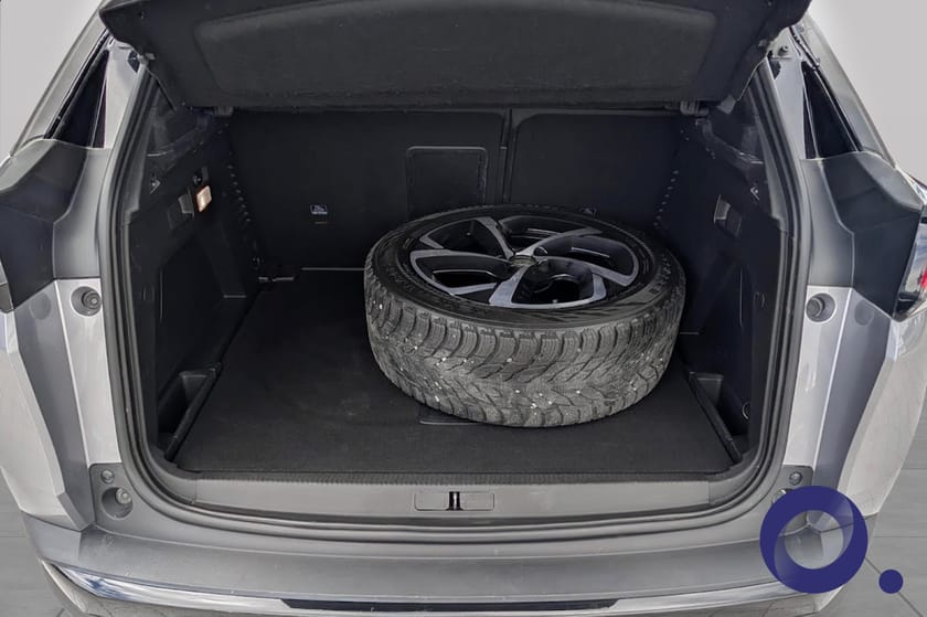 Bilde 5 av Peugeot 3008 GT 1.5 BlueHDi 130 hk/ Massasje/Focal /Topp utstyrt!