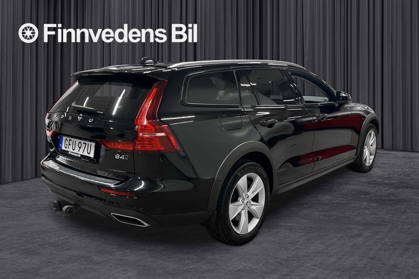 Bild 3 av Volvo V60 Cross Country B4 AWD D Adv NaviP Edt *Dragkrok/Vinterhjul/Nyservad*