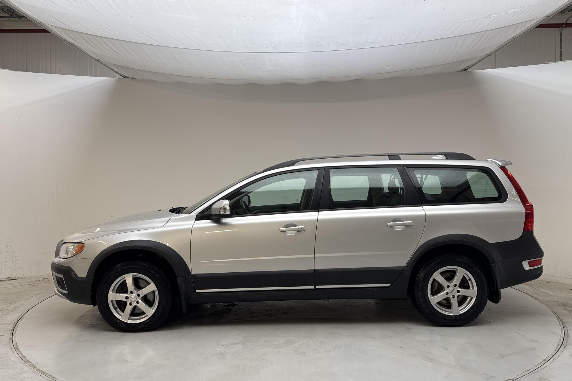 Volvo XC70 D5 AWD 2009, bild 2/10