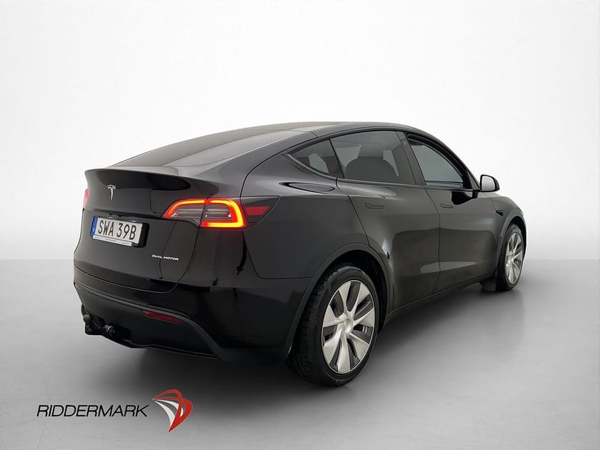 Bild 5 av Tesla Model Y Long Range AWD Drag Värmepump Pano AP MOMS