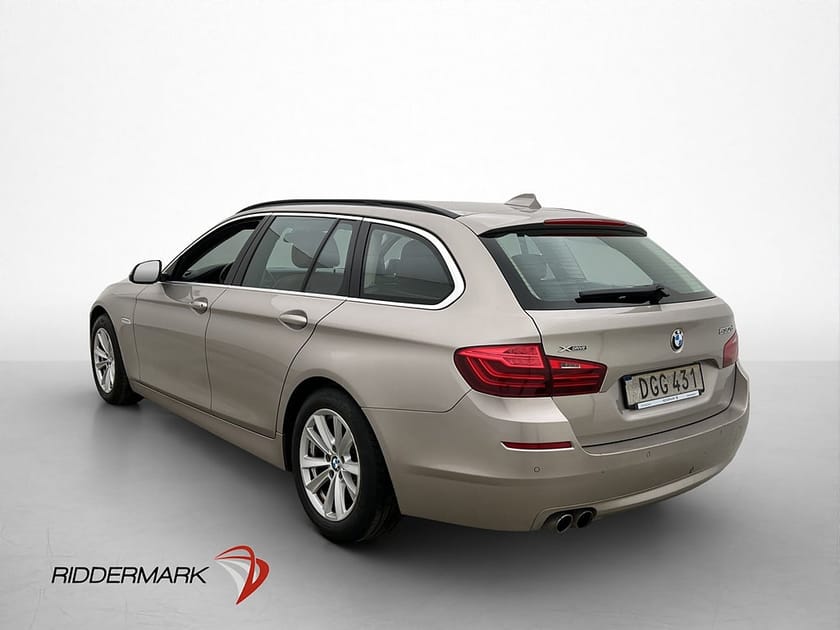 Bild 5 av BMW 530d xDrive Touring 530 258hk P-sensorer Farthållare Skinn Rattvärme