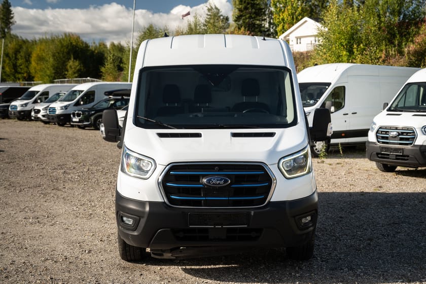 Bilde 3 av Ford E-Transit 350