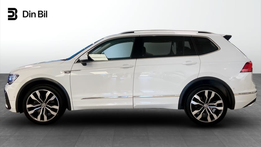 Bild 2 av Volkswagen Tiguan Allspace 7-sätes R-line 2.0 TDI 4M 190hk | 7-sits | Värmare | Drag