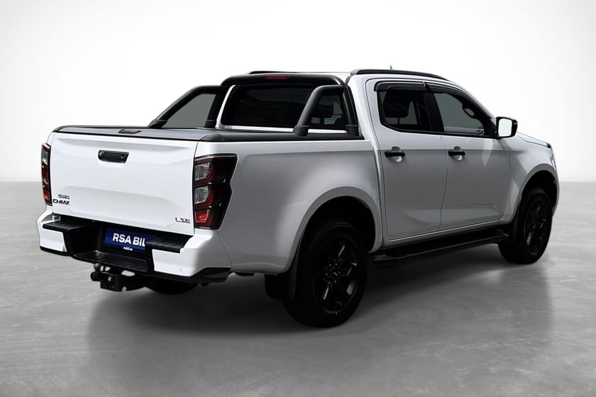Bilde 4 av Isuzu D-Max Space Cab 164 hk 4D AT Black Edition Magnum Pakke