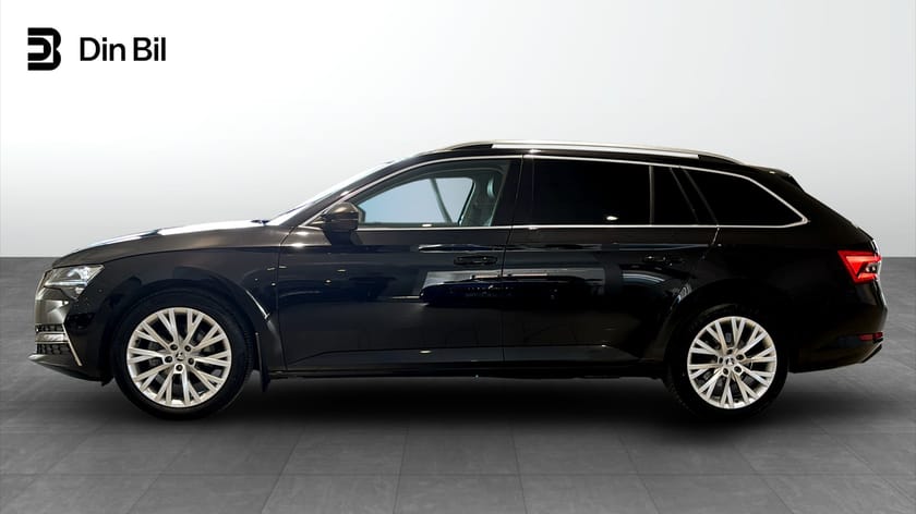 Bild 2 av Škoda Superb iV Kombi Style DSG