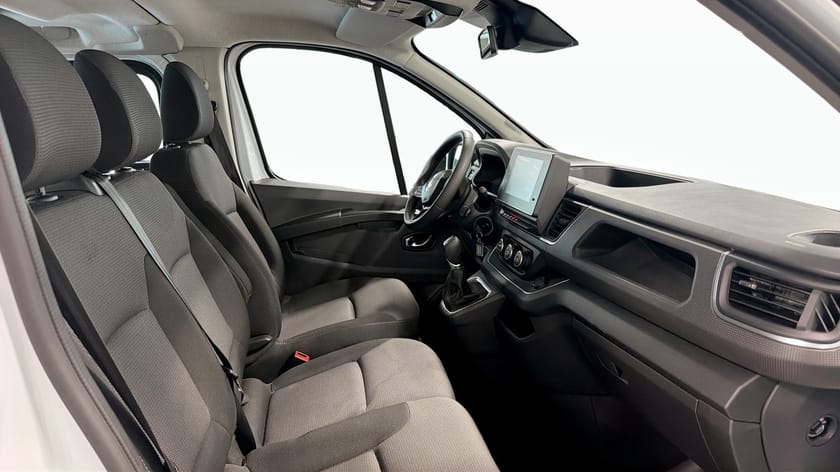 Bild 3 av Renault Trafic Passenger L2 L2H1 *Auto *9-sits *MOMS