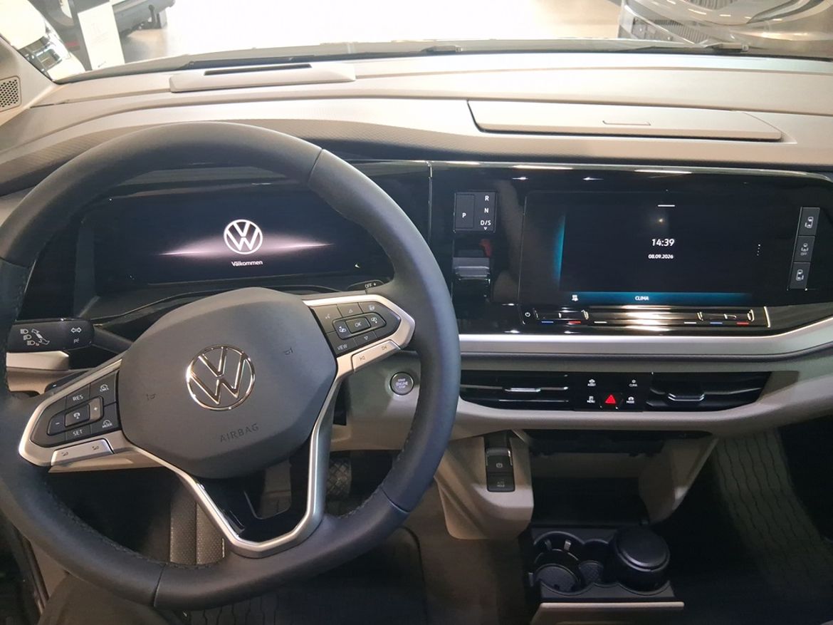 Volkswagen Volkswagen Multivan eHybrid 4M — bild 7