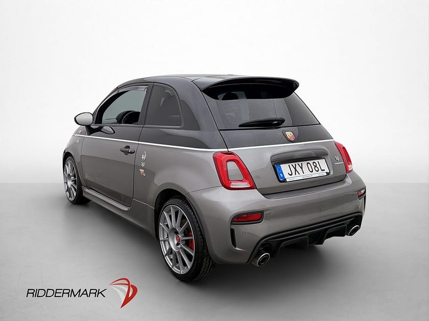 Bild 5 av Abarth 595 1.4 T-JET 180hk Competizione Navi Beats