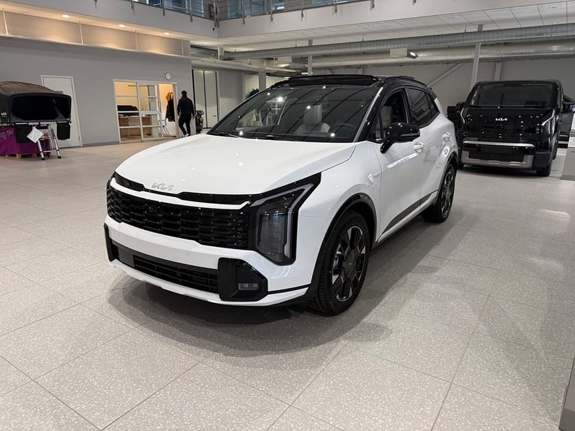 Bild 1 av Kia Sportage PHEV