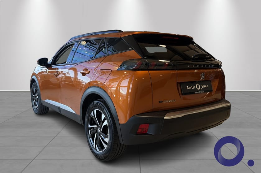 Bilde 3 av Peugeot e-2008 Allure | Velutstyrt | Ryggekamera | CarPlay |