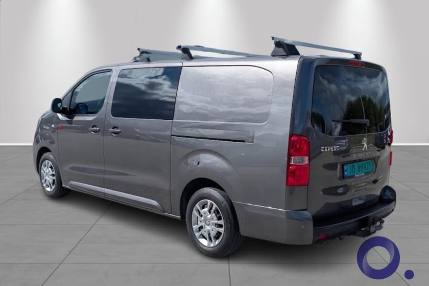 Bilde 4 av Peugeot Expert 2.0 BlueHDi 4x4 L3/ Innredning / Mye utstyr