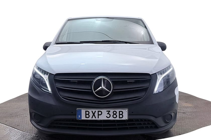 Bild 3 av Mercedes-Benz eVito Tourer 129 3.5t 5-sits Kamera P-Sens CCS MOMS 204hk