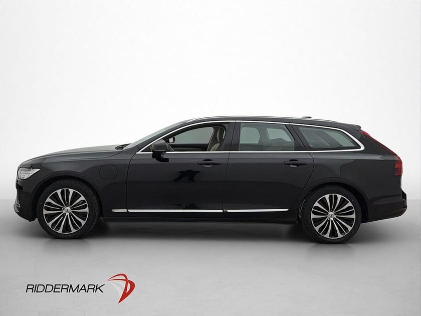 Bild 2 av Volvo V90 T6 AWD Core Edition Värmare Kamera Drag CarPlay