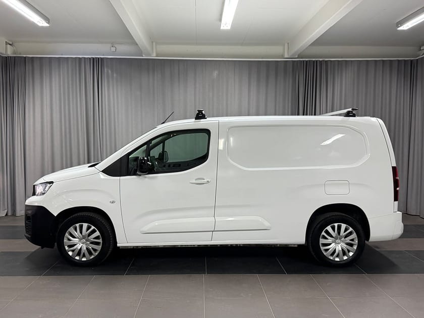 Bild 2 av Peugeot Partner Utökad Last PRO+ 130 hk Diesel AUT LEASEBAR. NYSERVAD