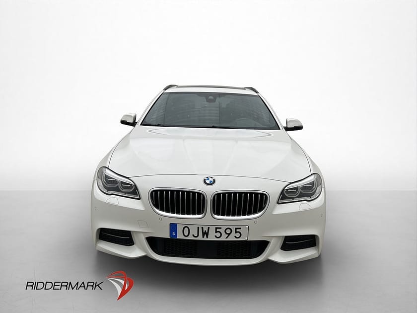 Bild 2 av BMW 530d xDrive Touring 530 M Sport Innovation Pano HUD Softclose
