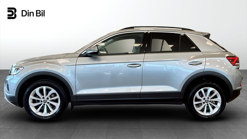 Bild 2 av Volkswagen T-Roc Edition | Backkamera | Tonade rutor | Keyless